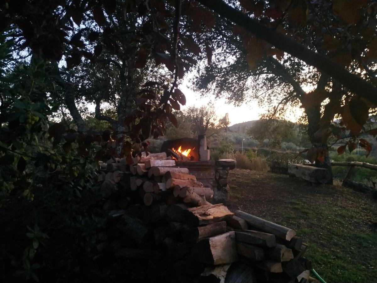 La Simona Casa Rural Perales del Puerto Buitenkant foto