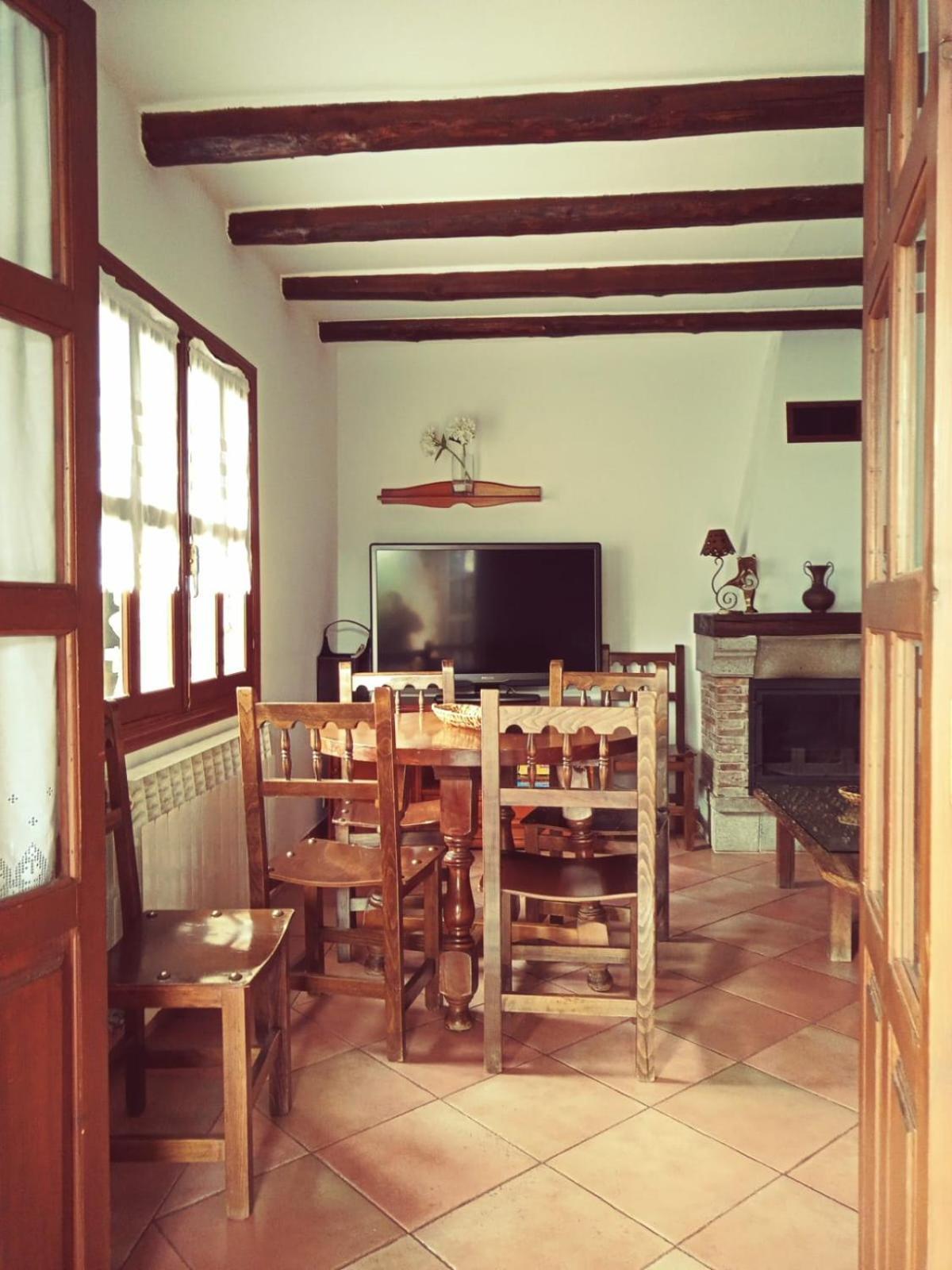 La Simona Casa Rural Perales del Puerto Buitenkant foto